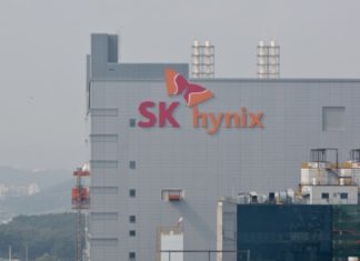 SK Hynix Backs Optical Interconnects for AI SK Hynix