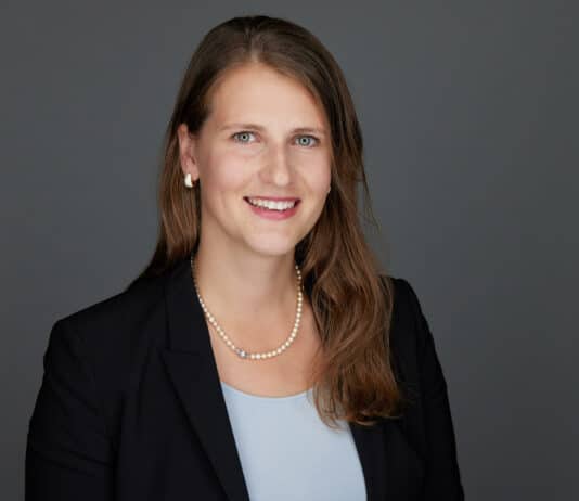 Elizabeth Jansen, India Sales and Applications Director, Texas Instruments