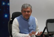 India Targets Homegrown Smartphone Brand by October 2028 Electronics and IT Minister Ashwini Vaishnaw